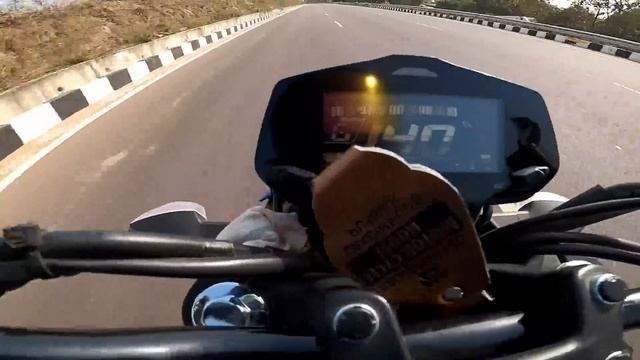 Suzuki Gixxer 250 Vs Yamaha R15V3 || Race Till Their Potential || Amazing Performance