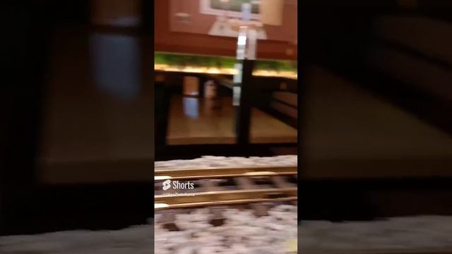 Паровоз везёт коктейль. Оригинальная подача
