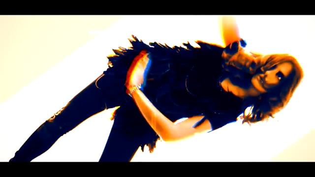 DJ Merk, DJ Combo, Maureen Sky Jones - Living On Video (Promo Video)