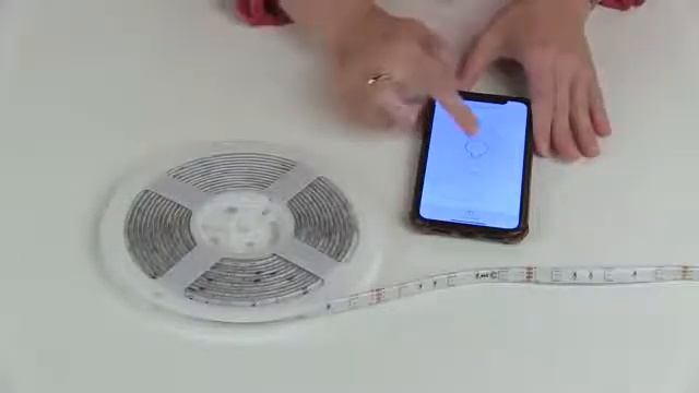 Умная Wi Fi светодиодная RGB лента ЭРА  Комплект 5050 30 RGB IP65 Wifi 5m