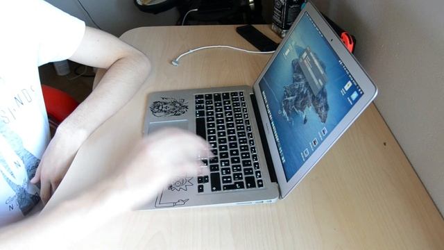 Recensione - MAC BOOK AIR (2017) NE VALE ANCORA LA PENA?