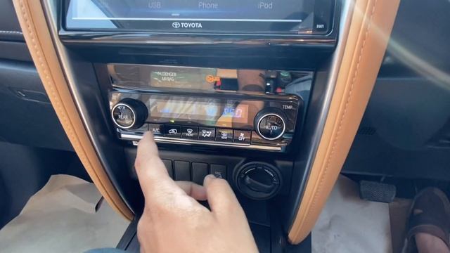 Toyota Fortuner 2.8 sigma detailed review || Toyota Fortuner detailed review