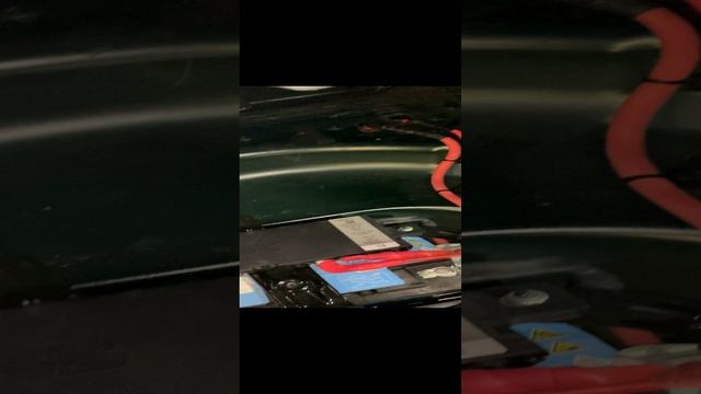 Соединение силовых проводов Jaguar в задней части