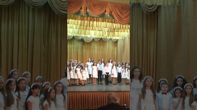 #ЖИТЬ исполняет вокальный ансамбль "Консонанс"