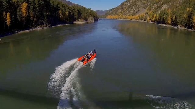 Осень на Алтае. Бирюзовая катунь. Камышлинский водопад.