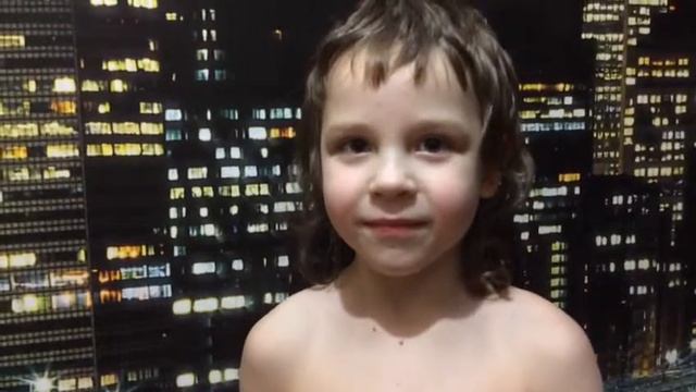 Гордей Михалыч высказвает свою точку зрения по поводу окружающих его обстоятельств)))