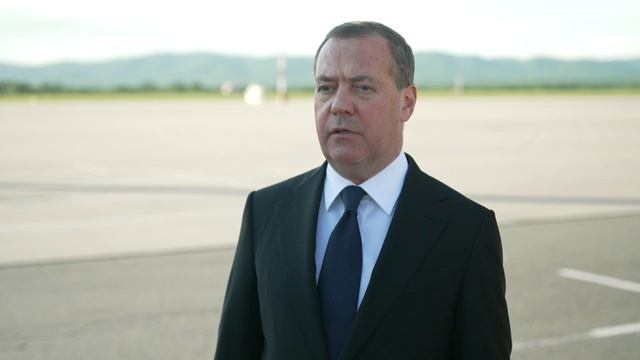 Дмитрий Медведев: гособоронзаказ выполняется в соответствии с планом