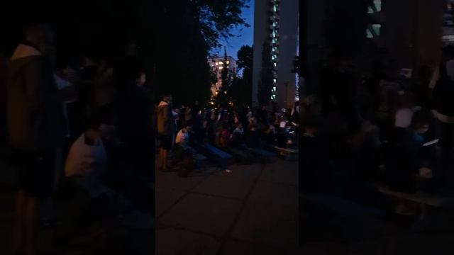 ПЕРВЫЙ КИНОПОКАЗ ПОД ОТКРЫТЫМ НЕБОМ В 9 КВАРТАЛЕ! (Тольятти)