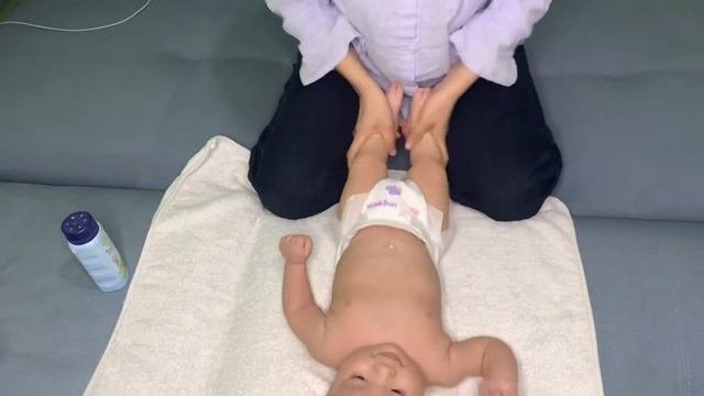 Колики массаж. Колики мазаласа көріңіз