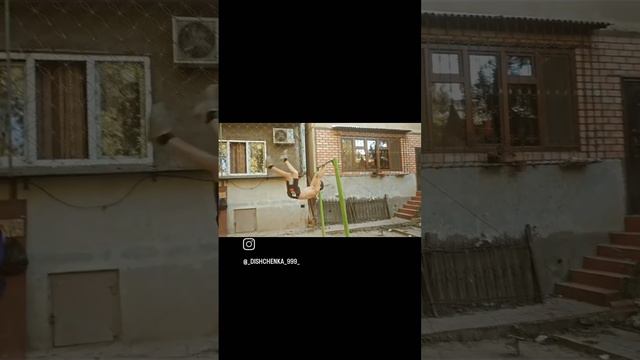 Старенький достаточно видосик