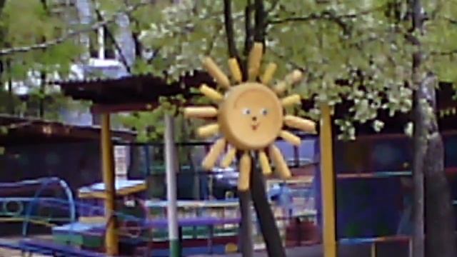 Crafts made from tires and bottles   Поделки из шин и бутылок