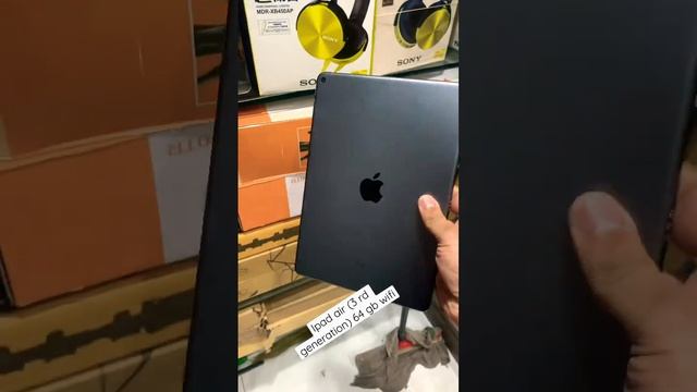 iPad Air(3rd generation)only front glass break 64 Gb wife 9500₹