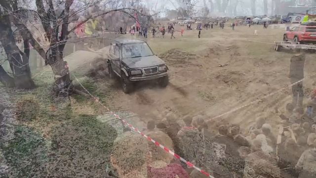 frontera Suzuki Нива Jeep Cherokee Mitsubishi Pajero на оффроуд соревнованиях в категории TR1