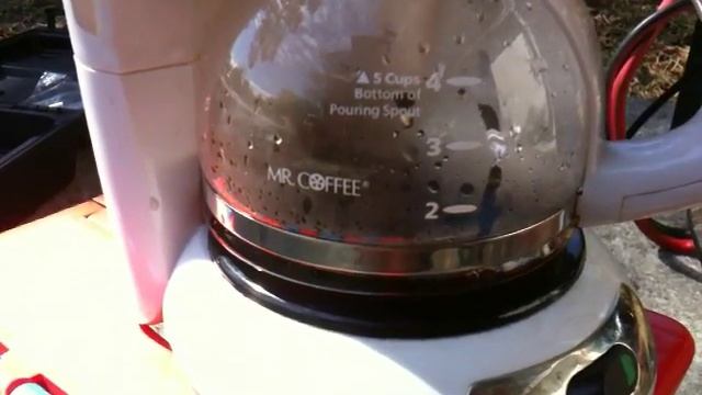 Power Inverter 1500w camping with a starbucks