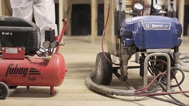 Подключение оборудования Graco E10 для напыления Экотермикс