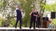 Полицейские с концертной программой посетили МО МВД России "Кашарский"