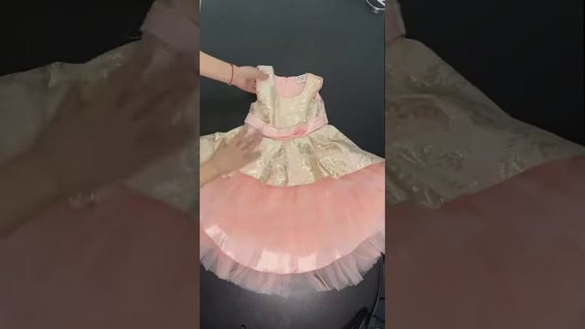 Детское платье с пышной юбкой