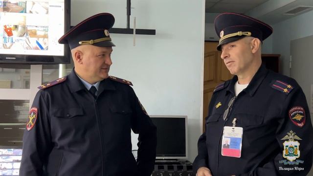 Главный полицейский Югры Сергей Ветохин посетил с рабочим визитом территориальные органы внутренних