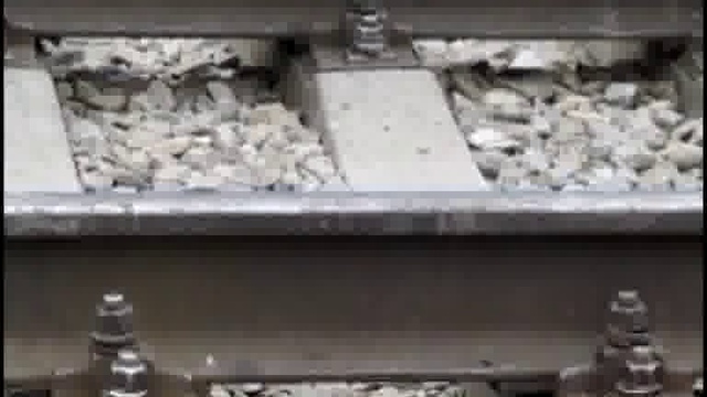 Железнодорожный переход в Усть-Лабинске.