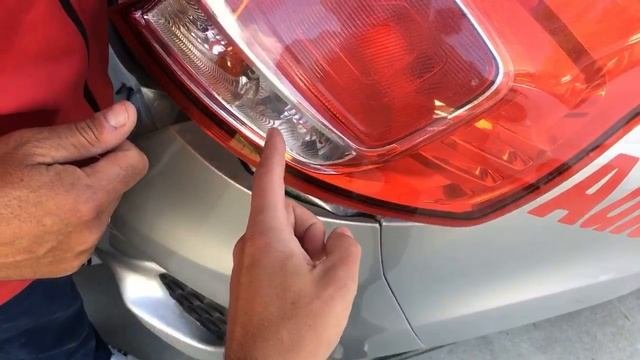 FORD FIESTA BRAKE LIGHT BULB REPLACEMENT TAIL LIGHT 2008-2017