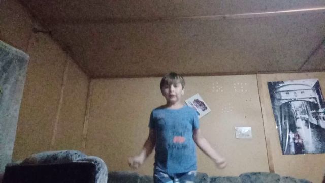 VID_20240829_002352.mp4