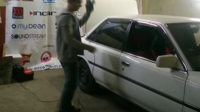Toyota camry, ночь, гараж.