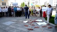 Порошенку на Банковую принесли грабли