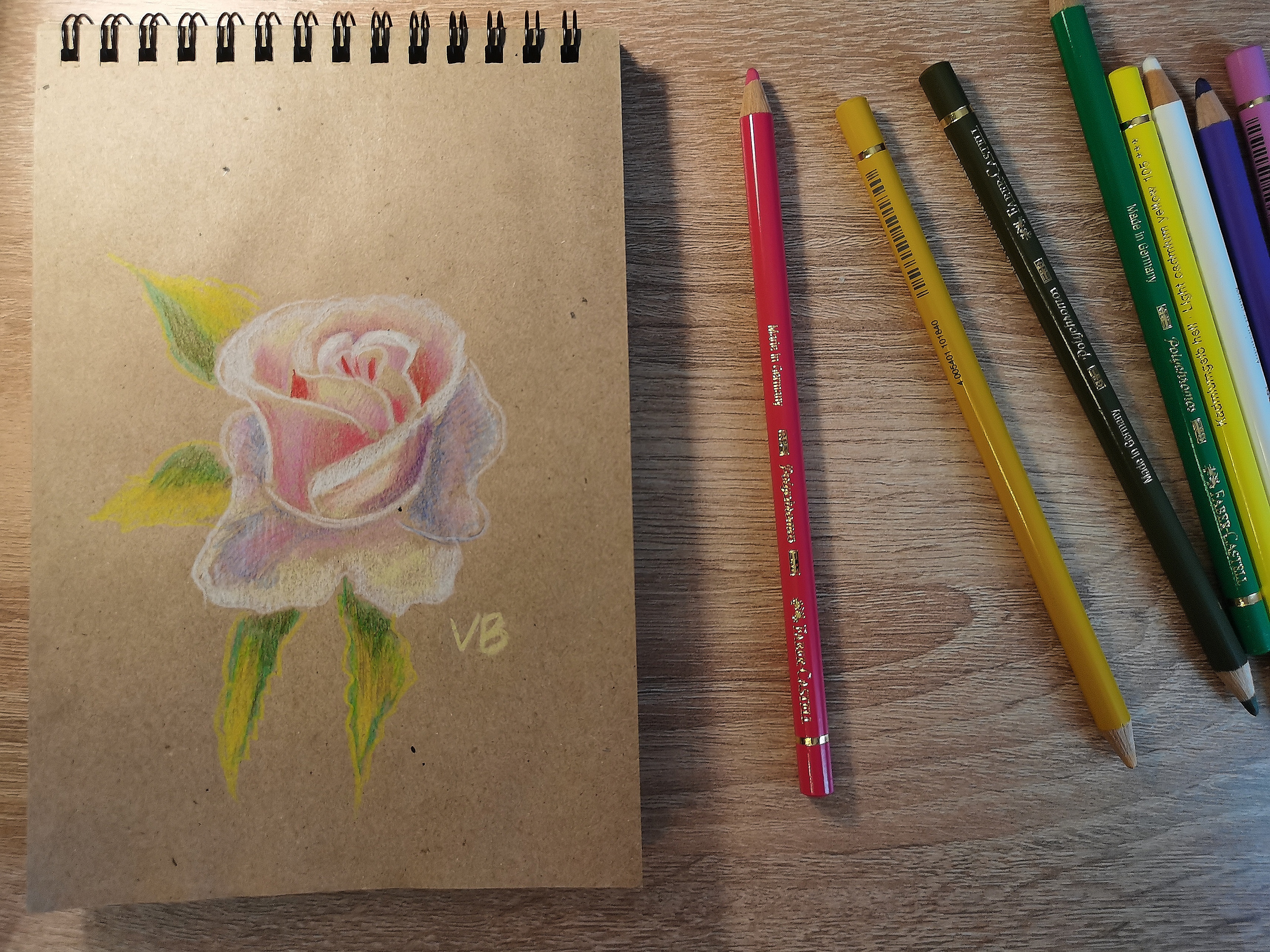 Рисунок розы цветными карандашами || Учимся Рисовать