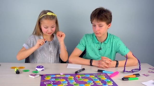 КРИВЫЕ ОЧКИ ЧЕЛЛЕНДЖ // УГАДЫВАЕМ РИСУНКИ // Googly Eyes // Just Play