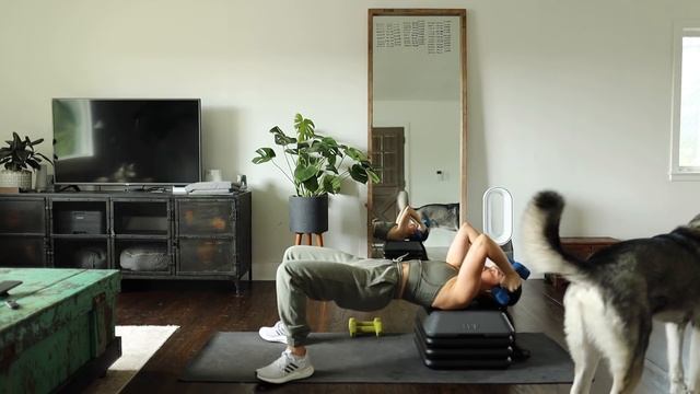 MY AT HOME WORKOUT ROUTINE TUESDAY: PUSH DAY (shoulders, chest, triceps) | Melissa Alatorre