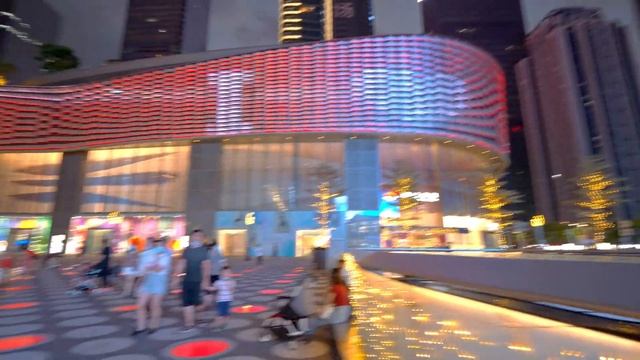 Night Walk In Shopping Area  Shenzhen Guangdong  深圳  卓悦中心