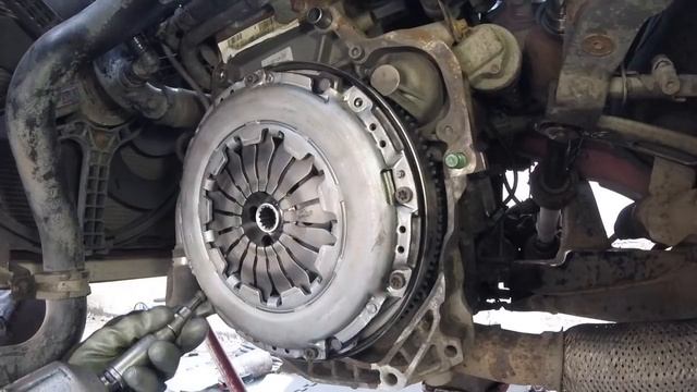 2009 Vauxhall Corsa 1.3L Diesel Clutch Replacement