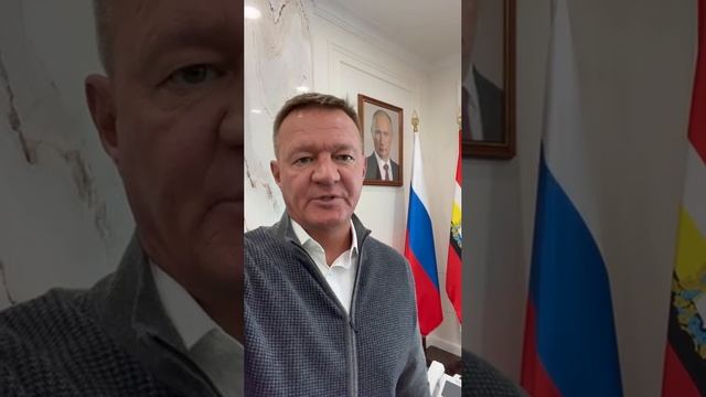 Главный враг вне наших границ  обстреливает мирные населённые пункты нашего региона.