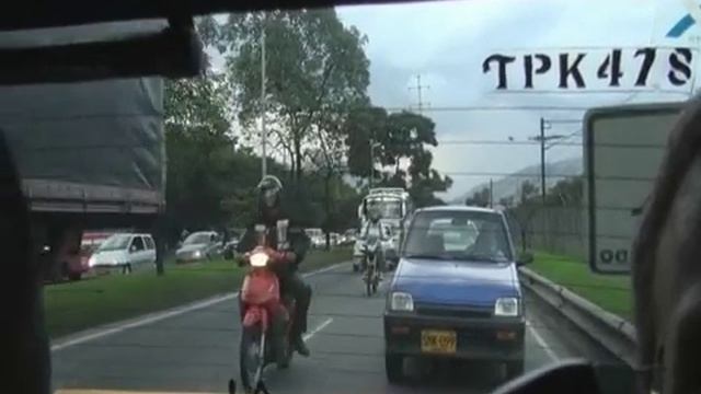 Syrus Rides in a Taxi