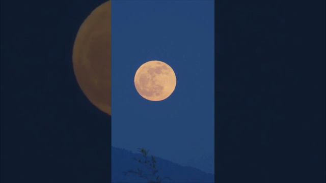Восход Луны над Красной поляной, впечатляющий и не забываемый вид Луны 🤩🏞⛰️🌄