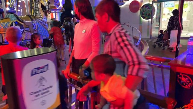 Vlog 9 | Day 6 | Dinner Time | Lobster Night | Symphony of the Seas | Khám phá du thuyền
