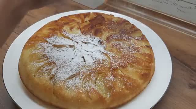 Яблочный пирог на сковороде с 1 яйцом за 15 минут! Быстрый и простой рецепт пирога!