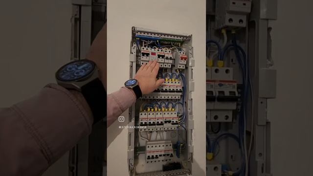 1000128797.mp4