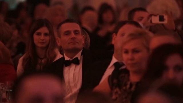 Новогодний бал у Снежной королевы
