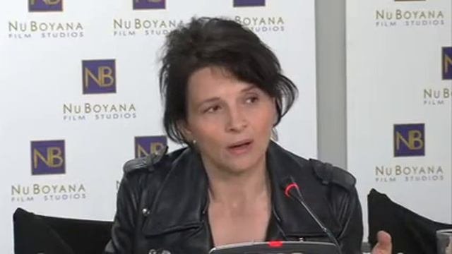 ЖУЛИЕТ БИНОШ В СОФИЯ