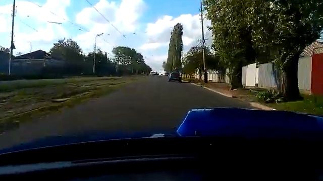Мазда 323