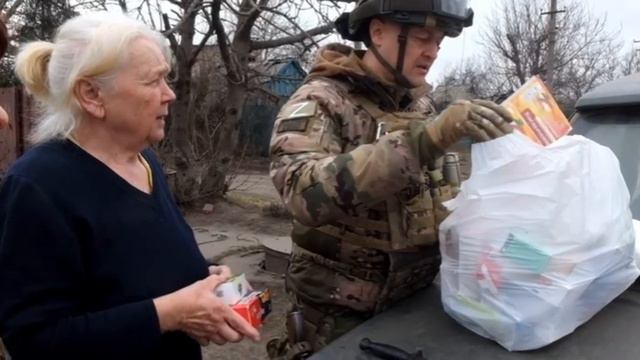 Родители прятали детей от ВСУ в Авдеевке: советник главы ДНР Элеонора Федоренко встретилась с людьми