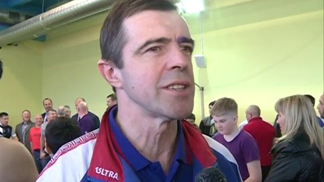 Александр Карелин посетил в Рыбинске дворец спорта «Полет»