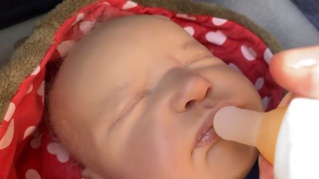 С КУКЛОЙ РЕБОРН НА УЛИЦЕ// влог с малышом Лео?