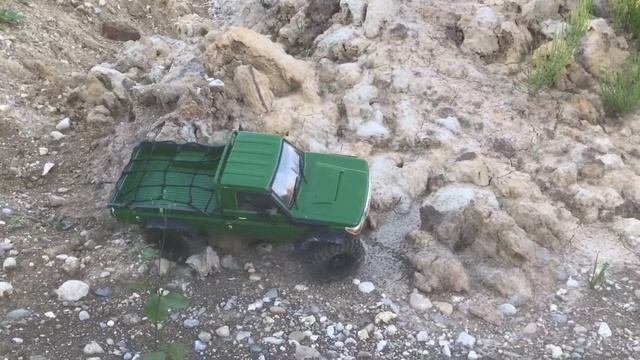 RC Car Willys Jeep 1/6 Rochobby  - New Body - Traxxas Tires