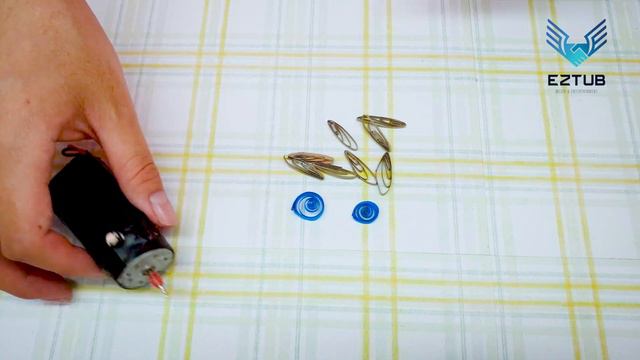 Making Quilling Cards With Embossed Fish Designs | Koi Fish Bounce Swimming Waves With Quilling
