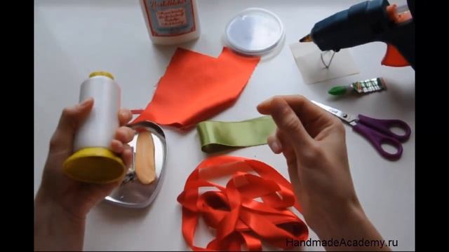 ✿ЦВЕТЫ ИЗ ЛЕНТ - своими руками. Как сделать Розу из лент. Handmade rose