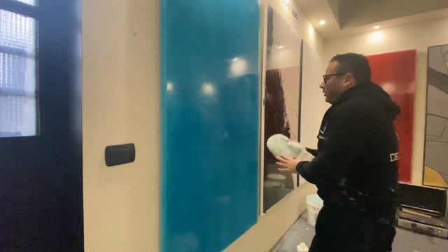 Come applicare la cera sullo stucco veneziano