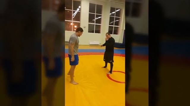 Русское Джиу-Джитсу. Болевой на руку (кимура) от п
