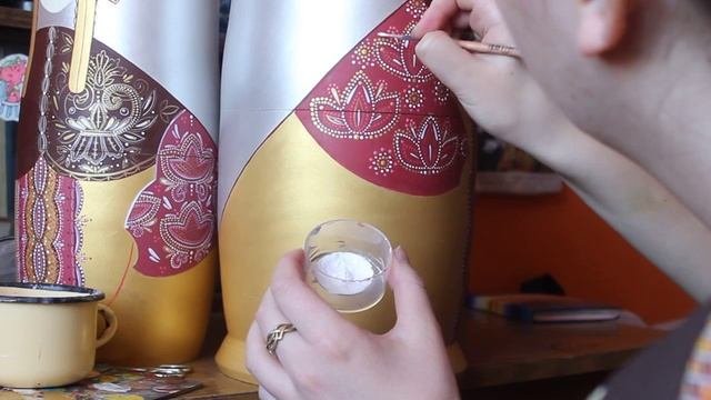 Роспись 30-ти местной матрешки Painting 30 local dolls